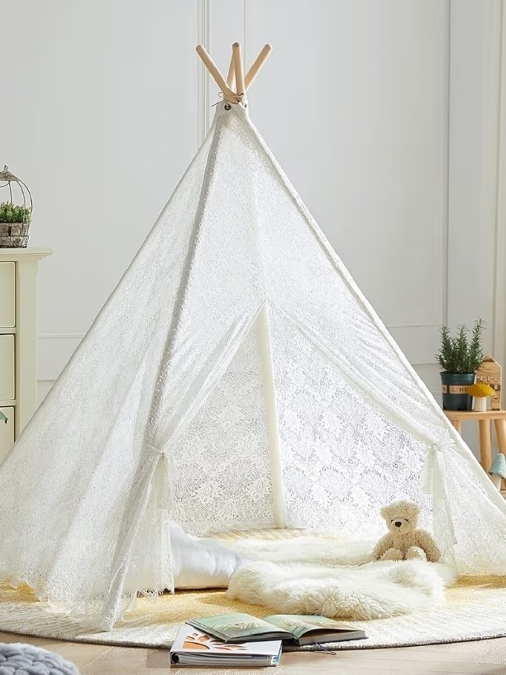 Children's Lace Play Teepee in Ivory